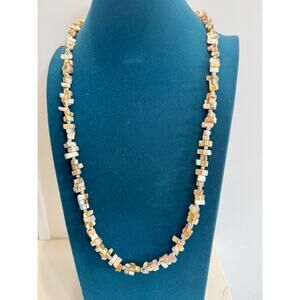 Vintage Mother of Pearl Shell Chip Bead Necklace